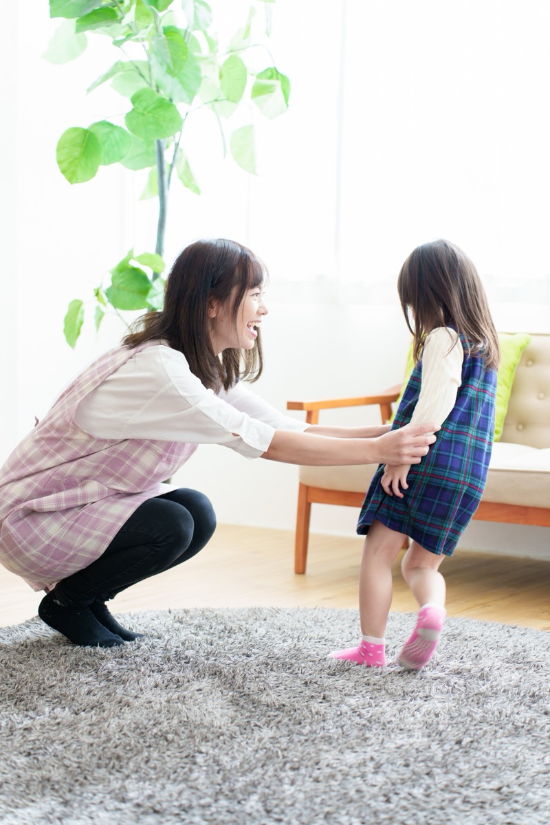 プレイルームで活動する子どもたちの様子